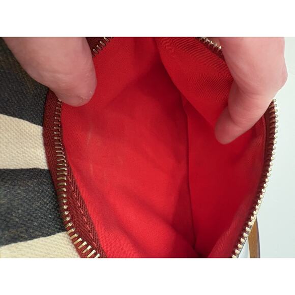 Vintage Dooney and Bourke Small Triple Zip Zebra Print Crossbody J343423 - Picture 12 of 14